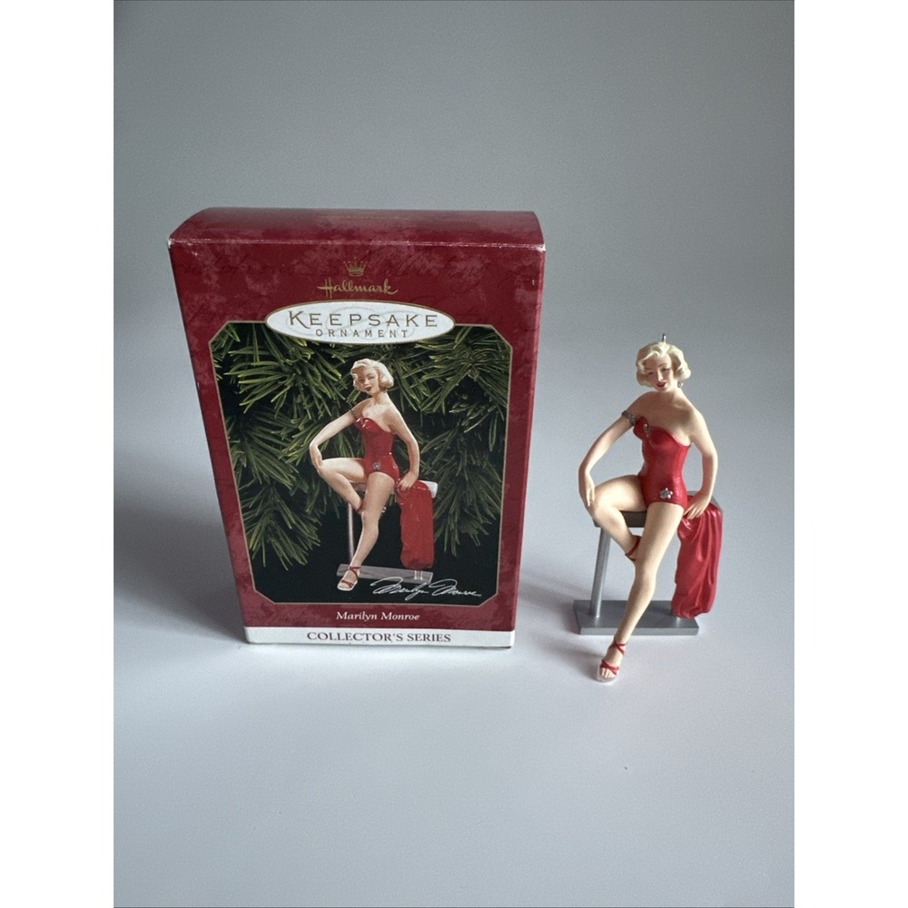 Hallmark Keepsake Ornament Marilyn Monroe 1999~Collector's Series #3~Holiday